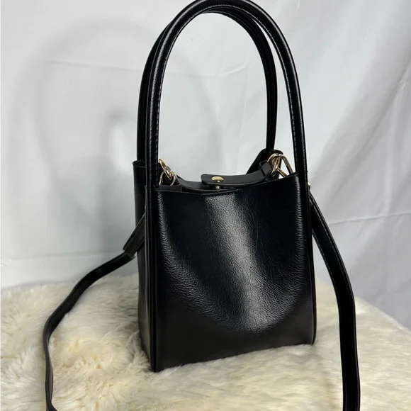 Black Faux Leather Handbag with Gold Hardware- Like New! - Picture 1 of 12